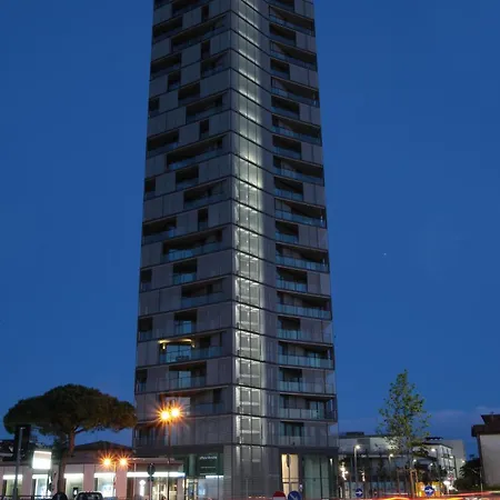 Torre Aquileia Con Piscina A *